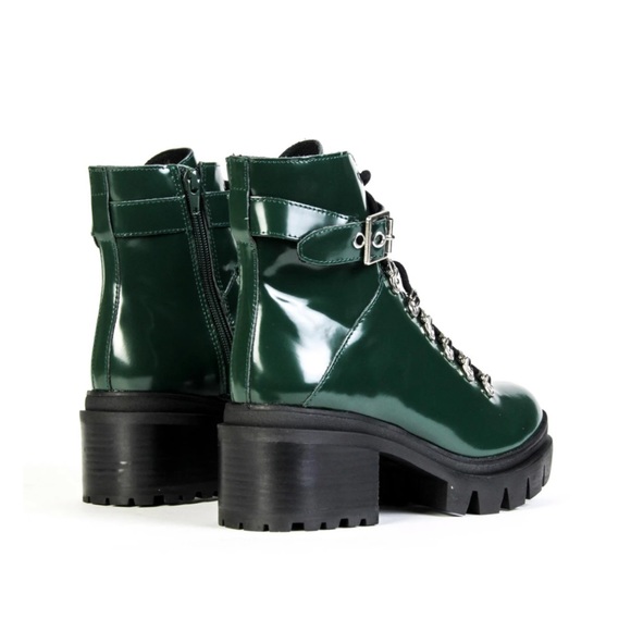 czech platform combat boot